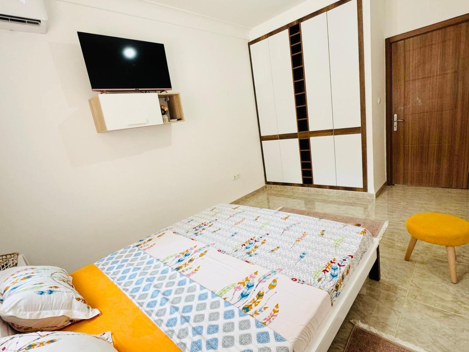 Appartement F5 Spacieux Equipe Haut Standing Mahelma Alger Экстерьер фото